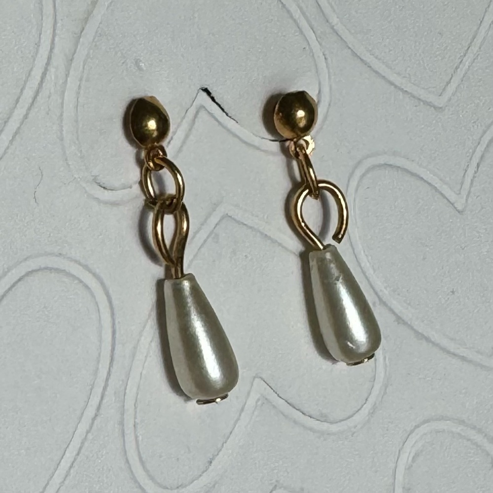 Gold and Cream Pearl Drop Earrings - Picture 2 of 6